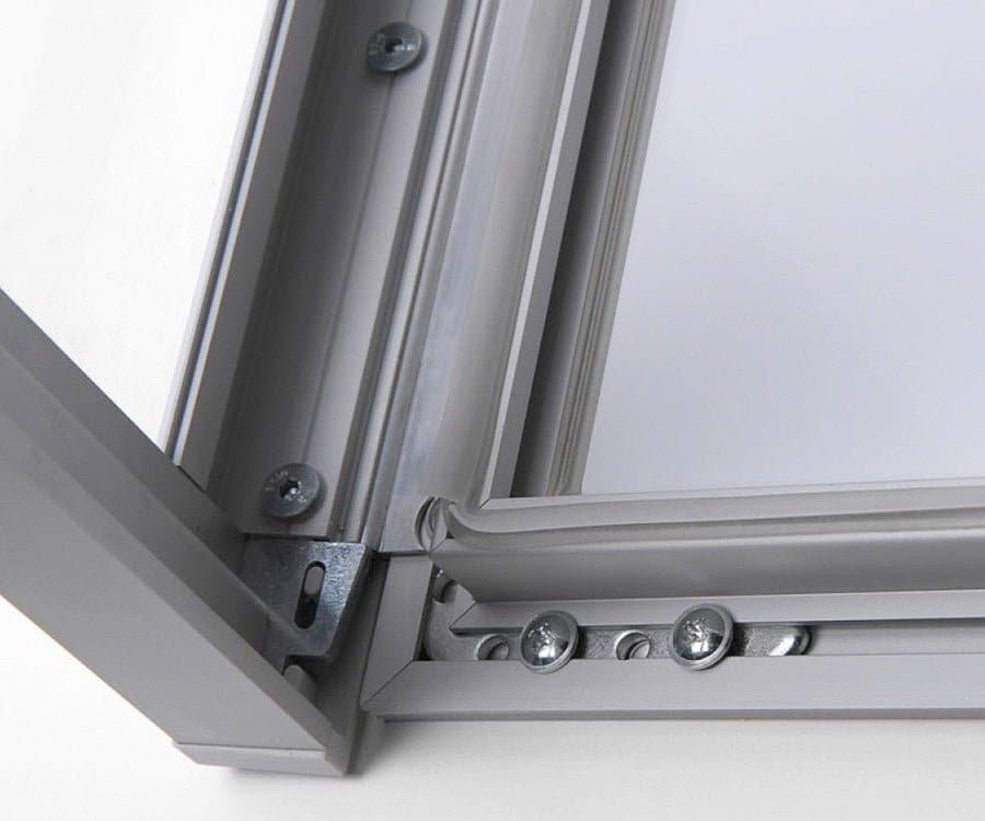 Lockable Dry Wipe Heavy Duty Noticeboard IP56 Rated - bhma